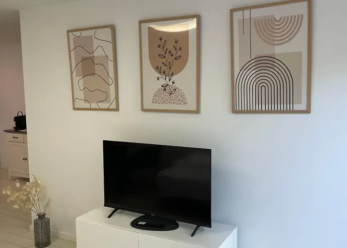 - Naehe Chio Aachen * Herzogenrath